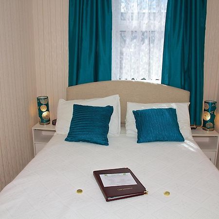 مبيت وإفطار ويموث Palm Court المظهر الخارجي الصورة