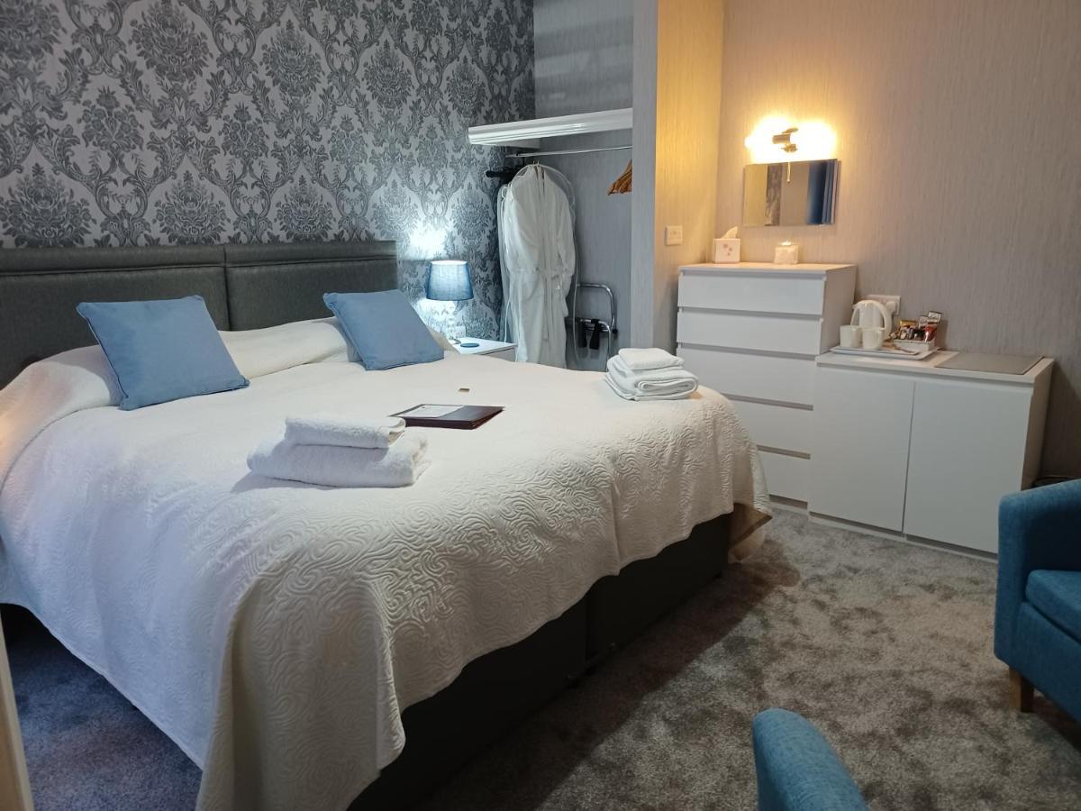 مبيت وإفطار ويموث Palm Court المظهر الخارجي الصورة
